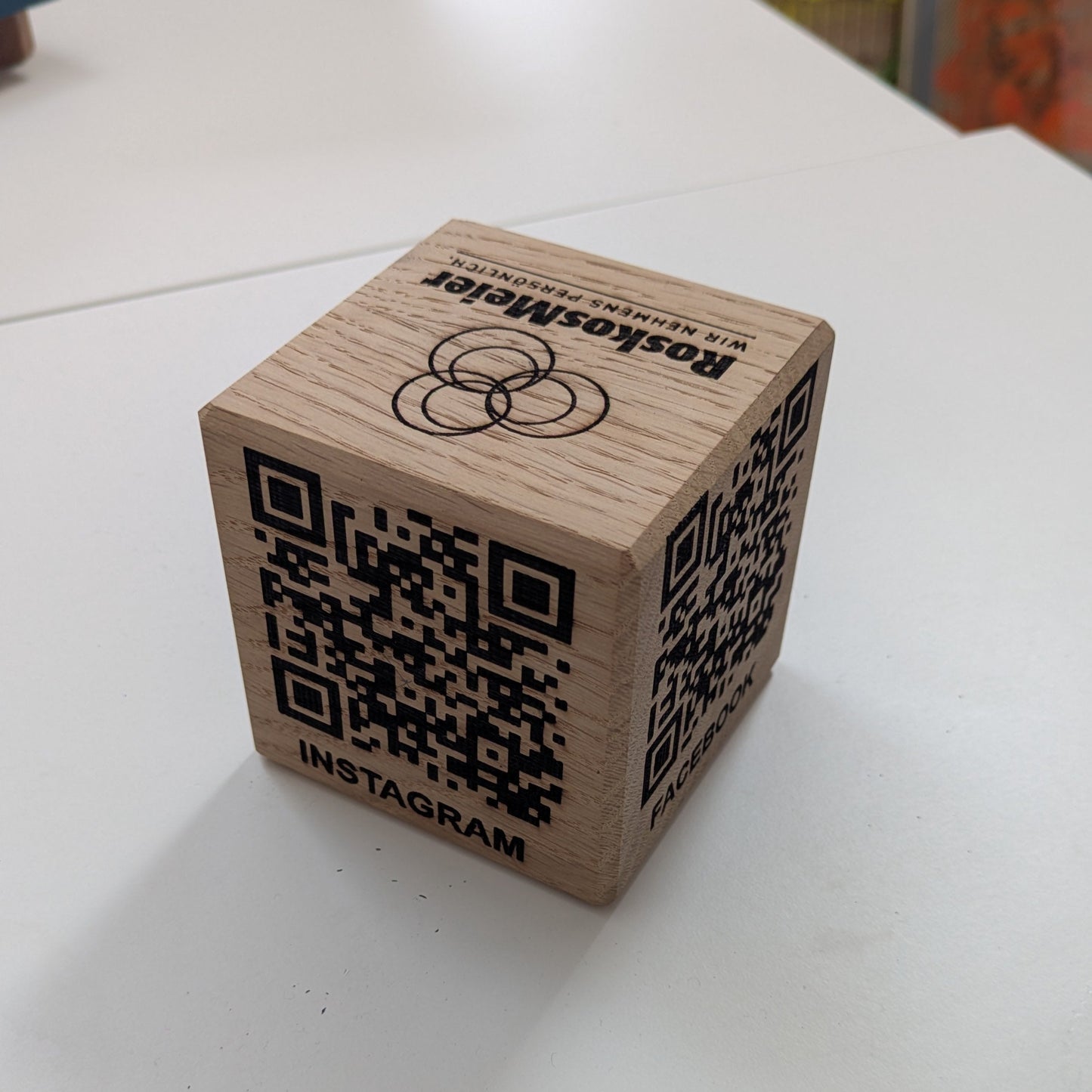 QR Code Holzwürfel